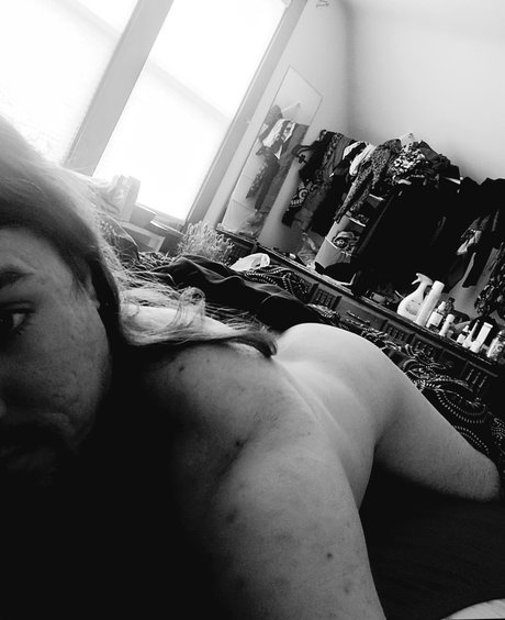 Photo nue de fuite OnlyFans de Rat Bastar