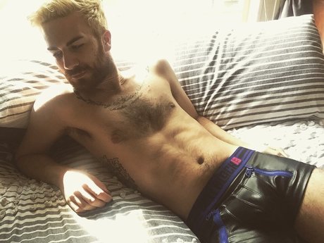 Photo nue de fuite OnlyFans de Underwear Junkie