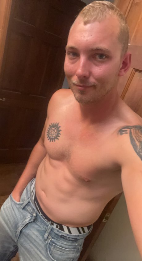 Photo nue de fuite OnlyFans de Jvfitness19