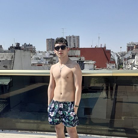 Photo nue de fuite OnlyFans de Elenzo
