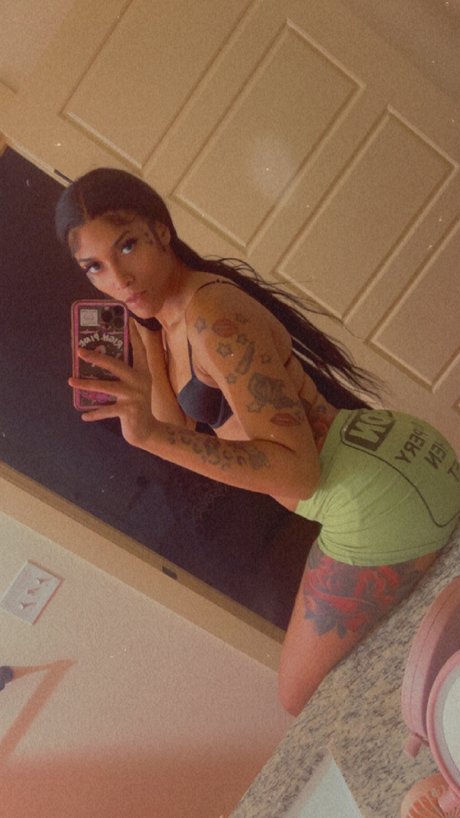 Photo nue de fuite OnlyFans de Da Pretty One