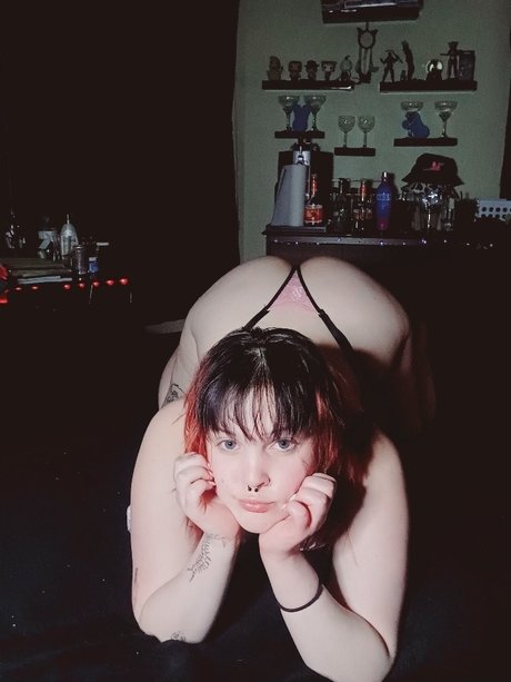 Photo nue de fuite OnlyFans de Kitty