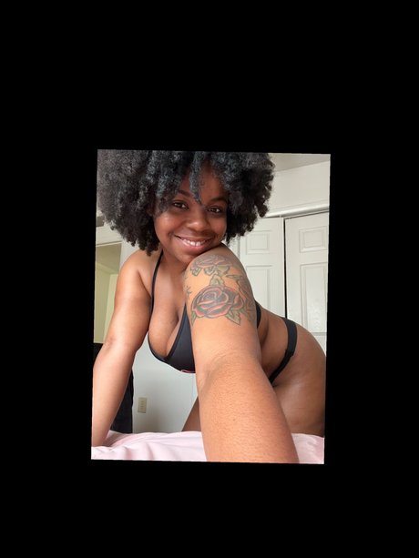 Photo nue de fuite OnlyFans de Rachel The Squirter 