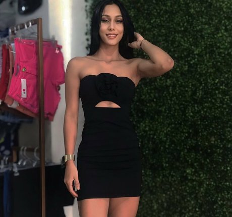 Photo nue de fuite OnlyFans de Lemirandar