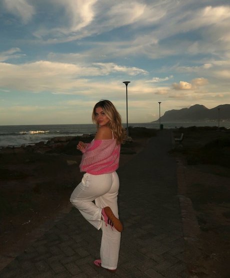 Photo nue de fuite OnlyFans de Leni Pieckenhagen