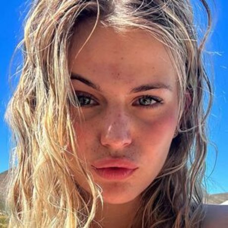 Photo nue de fuite OnlyFans de Leni Pieckenhagen