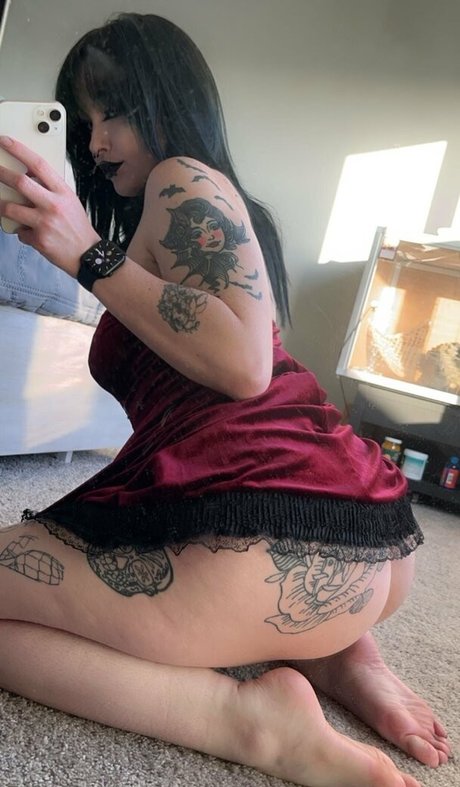 Photo nue de fuite OnlyFans de Hotgothmlf