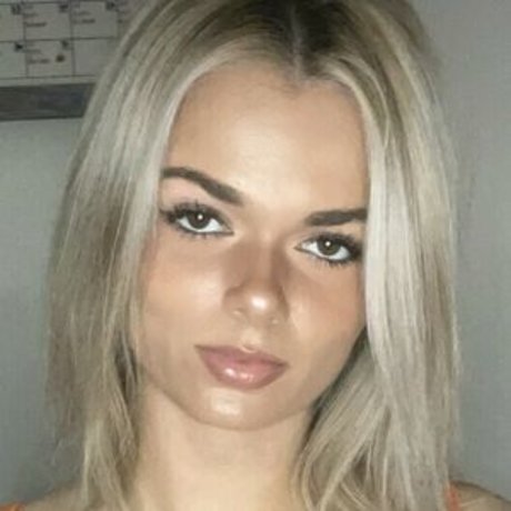Photo nue de fuite OnlyFans de Lily Dobbs