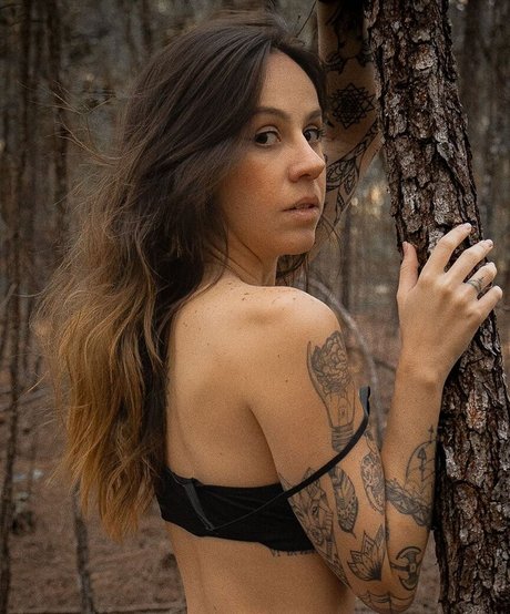 Photo nue de fuite OnlyFans de Paulinhaxk