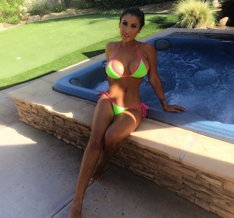 Jessica Canizales