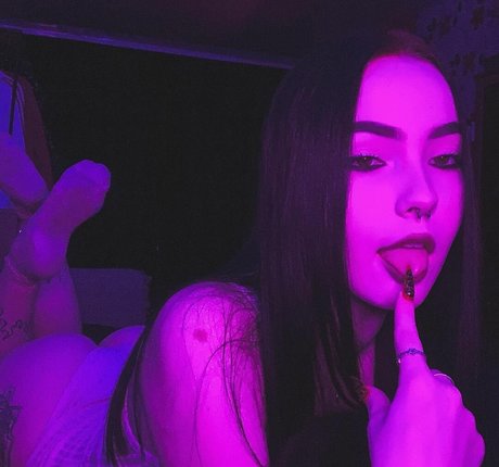 Photo nue de fuite OnlyFans de Vdenisovna