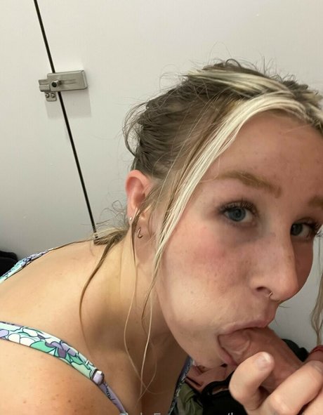 Photo nue de fuite OnlyFans de Logan Baby