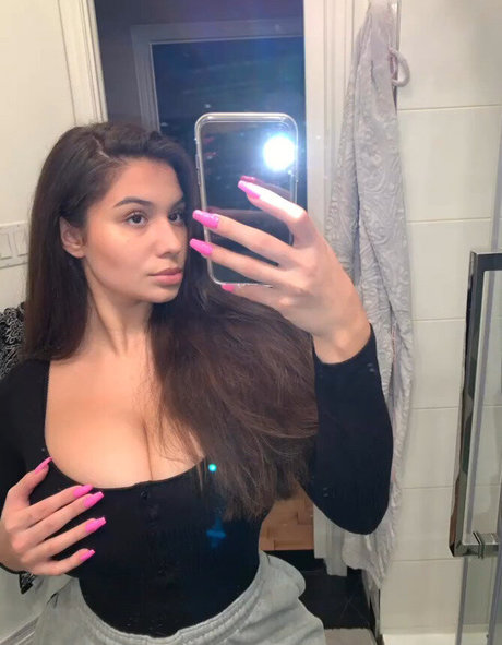 Photo nue de fuite OnlyFans de Marisa G