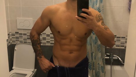 Photo nue de fuite OnlyFans de Andy