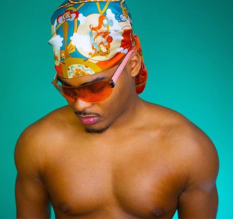 Photo nue de fuite OnlyFans de Derrick After Dark
