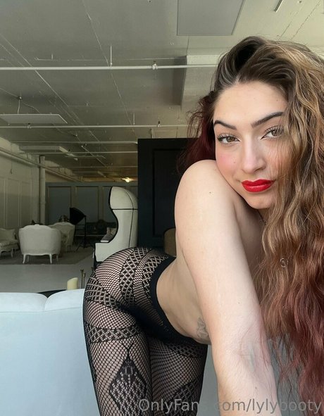 Photo nue de fuite OnlyFans de Lylybooty