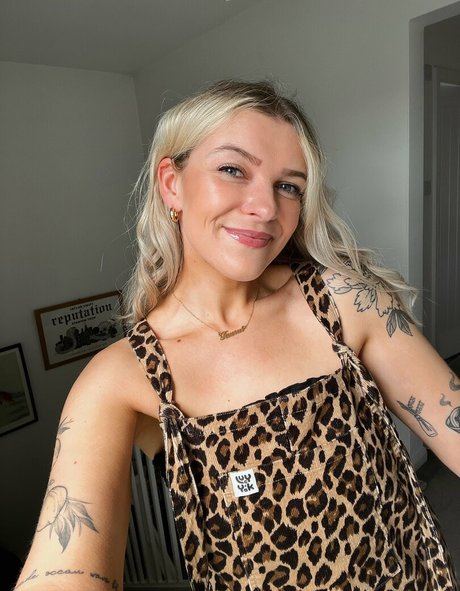Photo nue de fuite OnlyFans de Emmalition