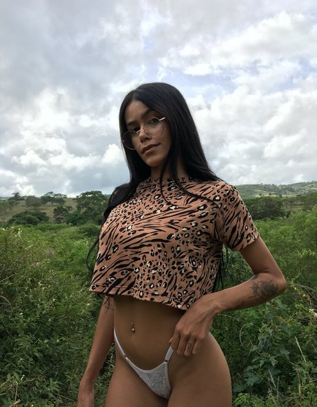 Evilhotgirll