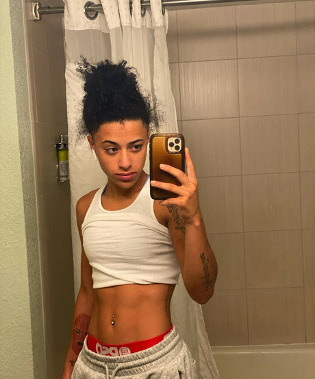 Photo nue de fuite OnlyFans de Treasure Osiria