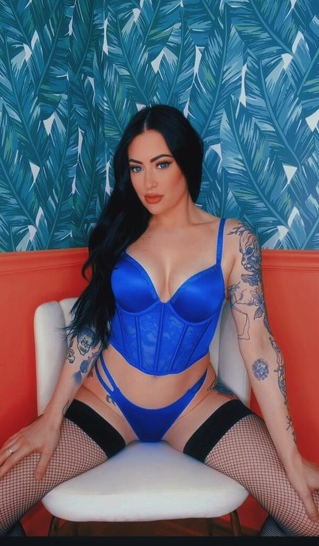 Alexstitchins