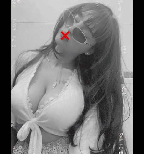 Photo nue de fuite OnlyFans de Mimita03 Meryam