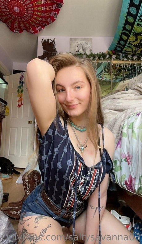 Photo nue de fuite OnlyFans de Saltysavanna03