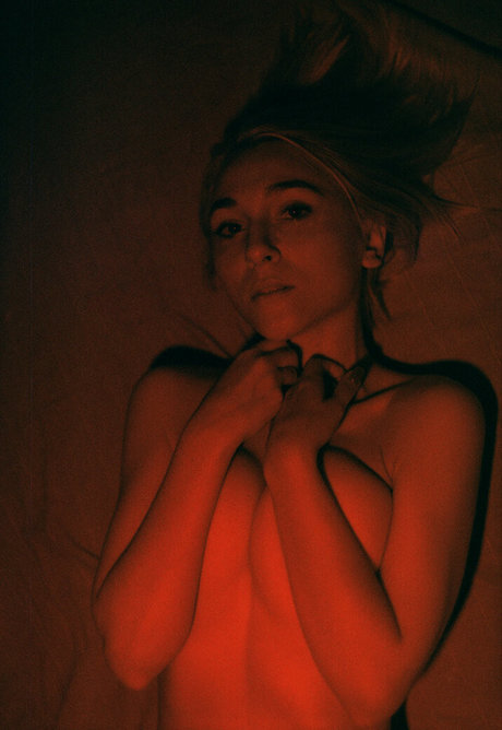 Photo nue de fuite OnlyFans de Purpurmonstr