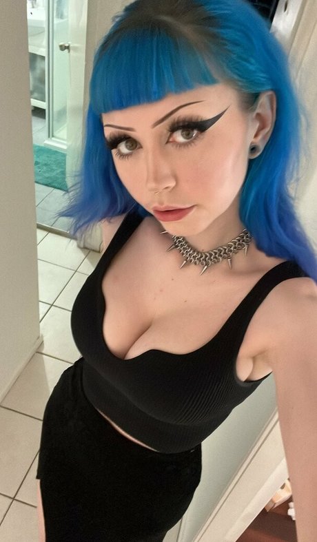 Photo nue de fuite OnlyFans de Sp00kybimbo