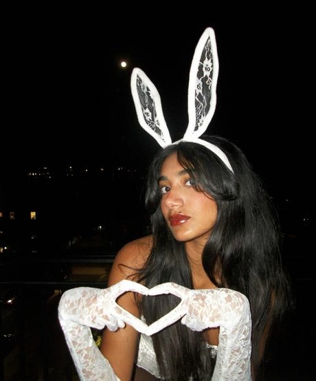 Photo nue de fuite OnlyFans de Maya Mayanalluri