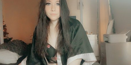 Photo nue de fuite OnlyFans de Babygirlbrdlfree