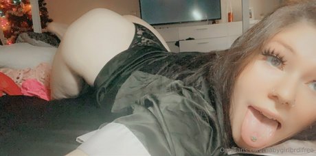 Photo nue de fuite OnlyFans de Babygirlbrdlfree