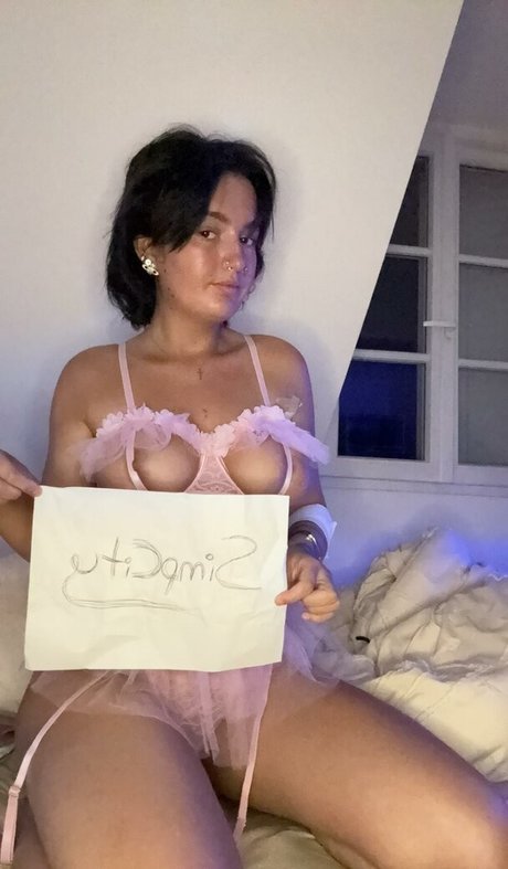 Photo nue de fuite OnlyFans de Donnamgl