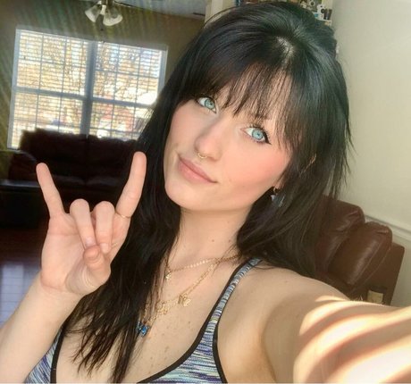 Poutyfox