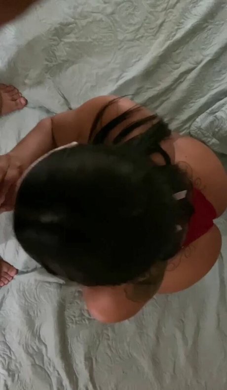 Photo nue de fuite OnlyFans de Camila Araujo
