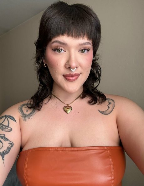 Photo nue de fuite OnlyFans de Cherryishairy