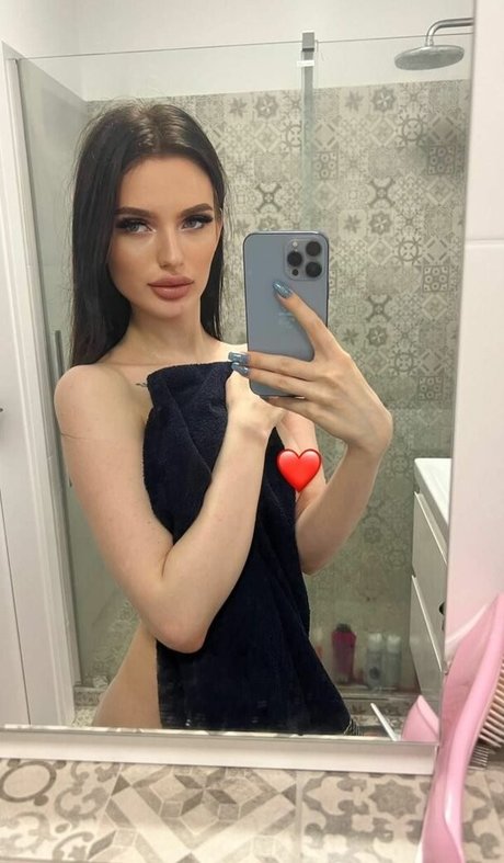 Meganbrunette