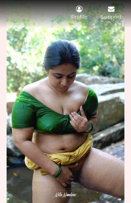 Photo nue de fuite OnlyFans de Nila Nambiar