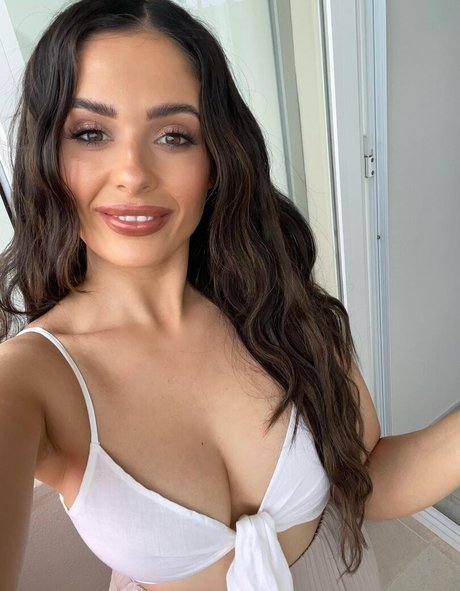 Megan L