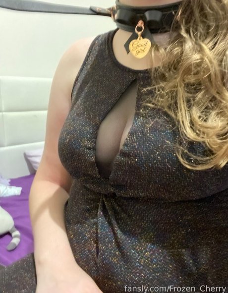 Photo nue de fuite OnlyFans de Frozencherry
