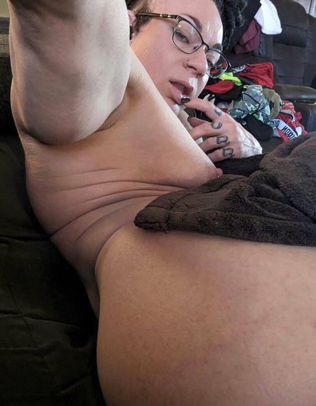 Photo nue de fuite OnlyFans de Musclegeisha
