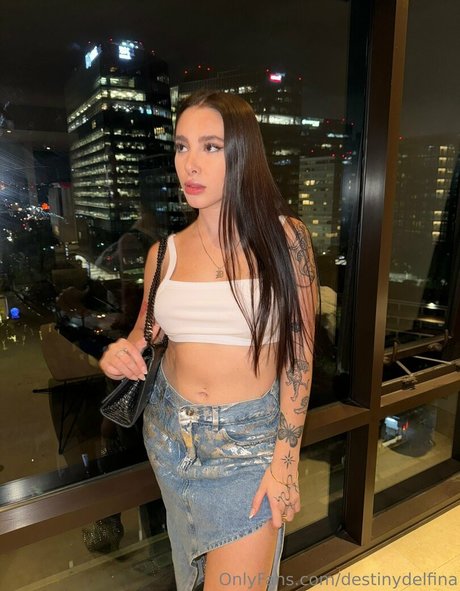 Destinydelfina