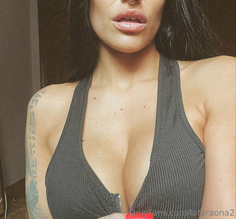 Photo nue de fuite OnlyFans de Lafaraona2