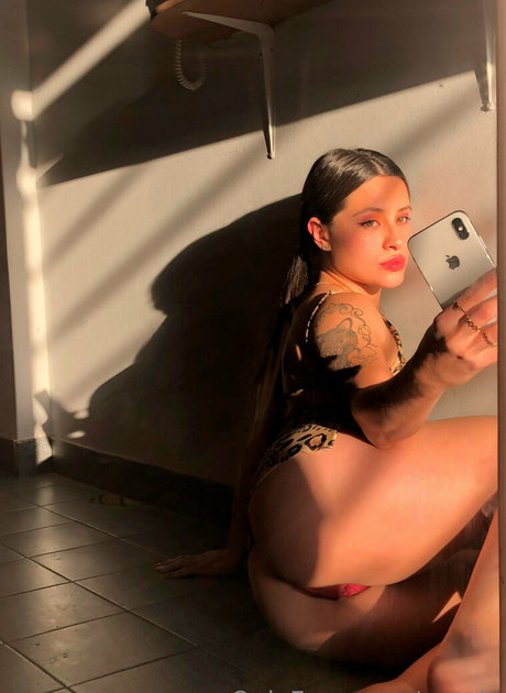 Photo nue de fuite OnlyFans de Georlu