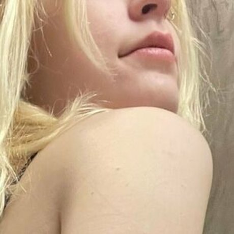 Photo nue de fuite OnlyFans de Tatsandtunez
