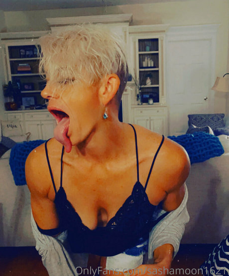 Photo nue de fuite OnlyFans de Sashamoon1621