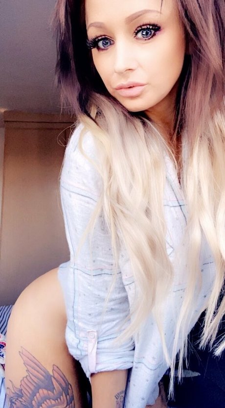 Photo nue de fuite OnlyFans de Hotmumskyler