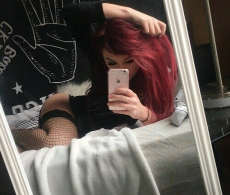 Photo nue de fuite OnlyFans de Strawberrybih