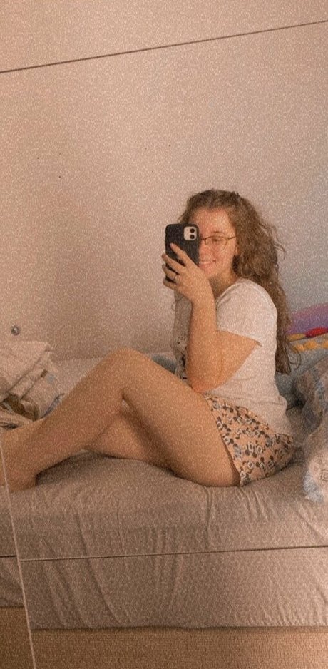 Photo nue de fuite OnlyFans de Julihcsgo