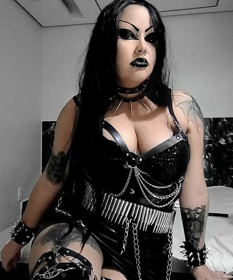 Photo nue de fuite OnlyFans de Vicky Draconya