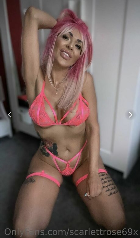 Photo nue de fuite OnlyFans de Scarlettrose69x